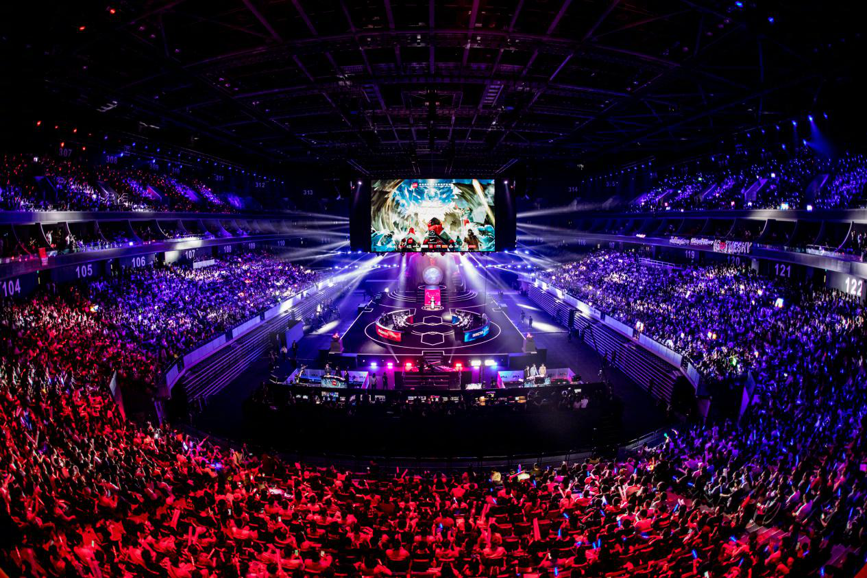 LPL季后赛新规解析:胜者特权与败者组冠军背靠背BO5的万人场馆决赛博弈